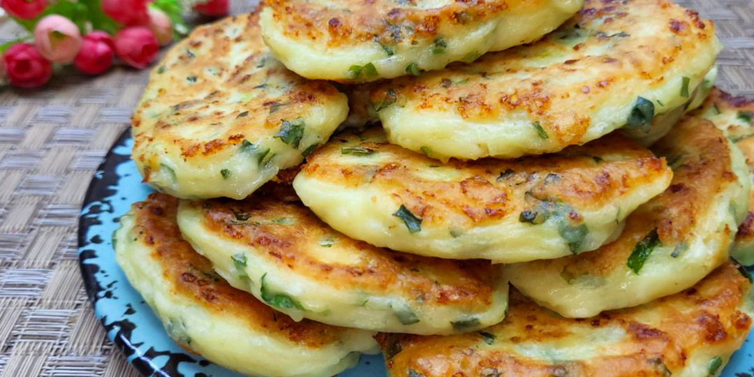 Быстро к завтраку вместо пирожков. 10 минут и готово! Простой и вкусный рецепт