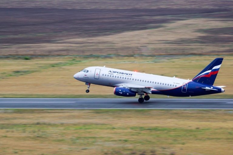    Аэропорт Оренбурга в майские праздники обслужил более 34 тысяч пассажиров Оренбуржье