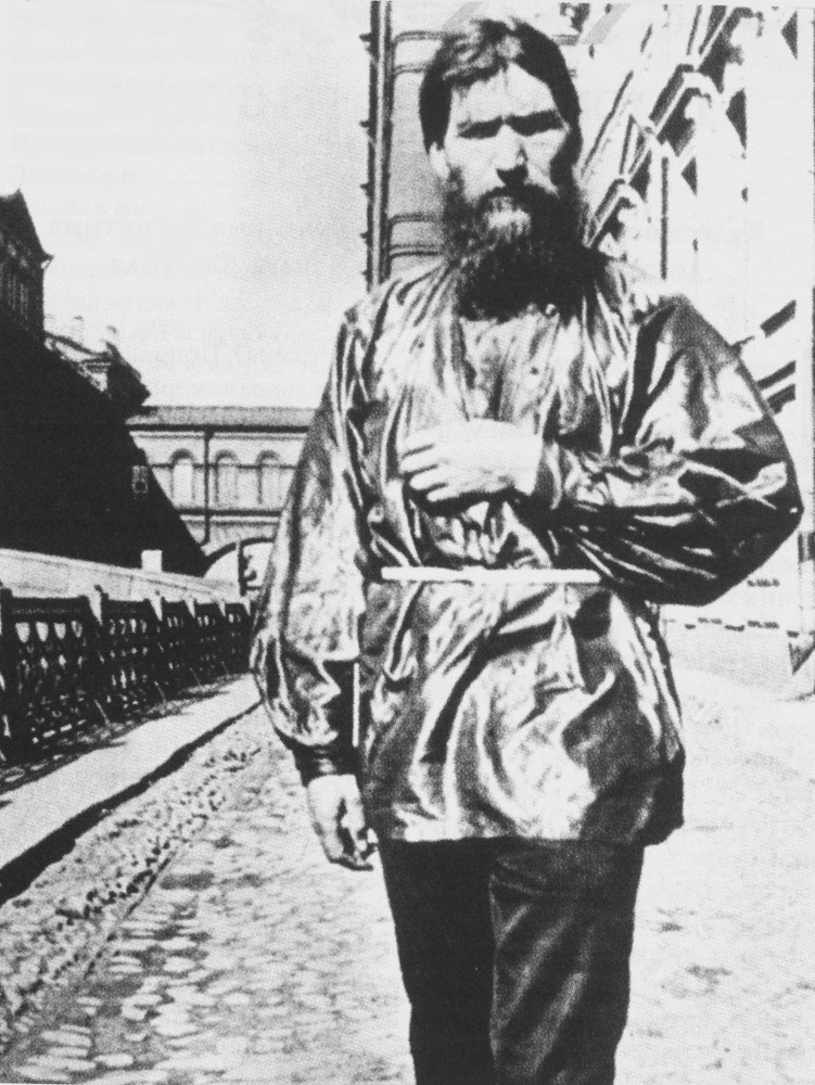 Григорий Распутин на Зимней канавке. Санкт-Петербург, 1910–1916 годы. pastvu