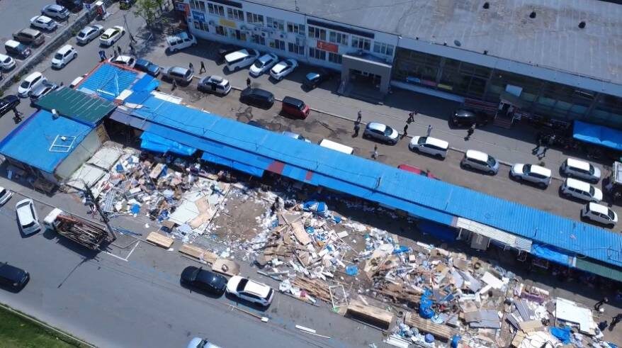 Так называемый "вьетнамский" рынок на Второй Речке во Владивостоке сносят