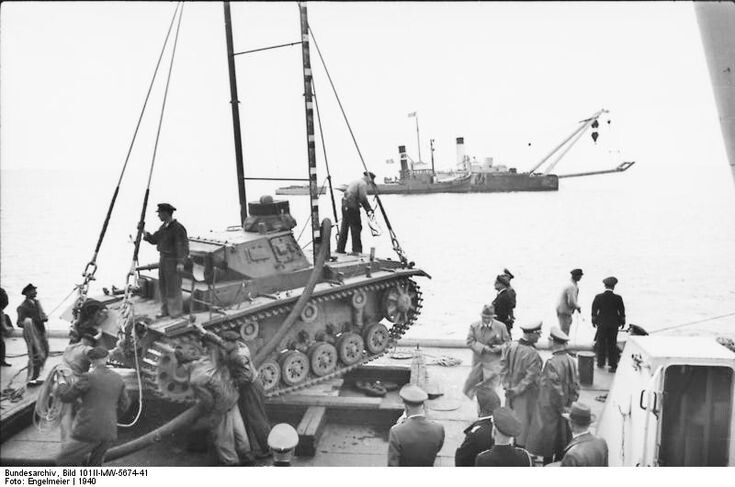 Как-то так должна была выгрузить погрузка дивизий Вермахта для высадки на берегах Британских островов