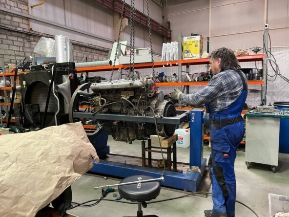 Экономика генератора как у газового оборудования на авто. Бензин дорогой, газ дешевый. Также и на заводах: электричество – дорого, газ – дешевле, но установка требует денег.