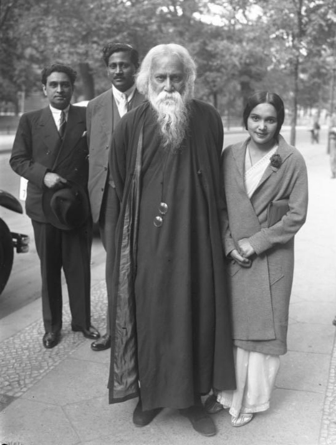 Тагор в Германии.1931 г. Федеральный архив, Bild 102-11643 / CC-BY-SA 3.0. Источник: https://www.thevoiceoffashion.com