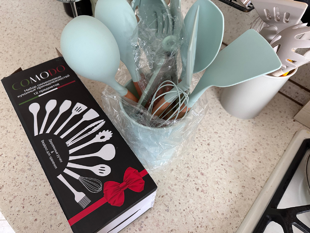 Набор лопаток для мамы, на фоне видно мой такой же наборчик