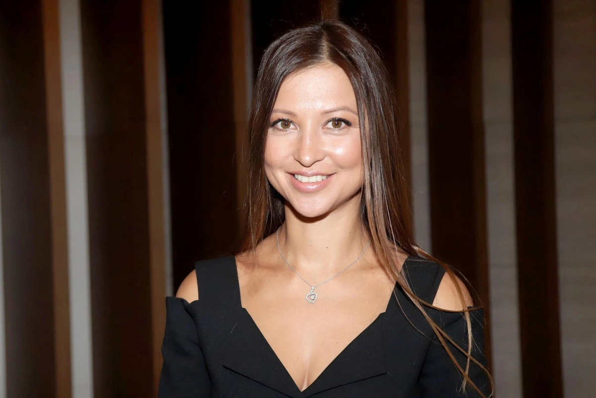 И хотя сегодня Яна больше известна как телеведущая и мама троих детей, её путь из Ташкента до Олимпийского пьедестала достоин отдельного внимания. 