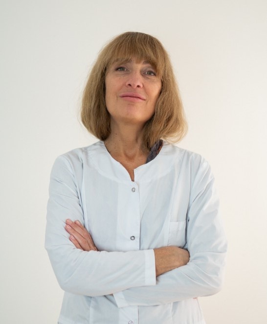 Здравствуйте, меня зовут Анжелика Еременко. Я психолог в клинике «АлкоМед». 