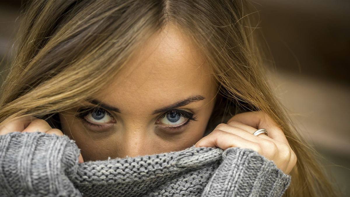 Если вы часто ощущаете усталость, сухость в глазах или замечаете ухудшение зрения, возможно, это результат стресса.