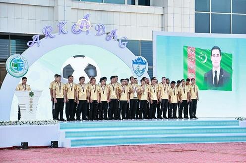 Футболисты "Аркадага". Фото с сайта TDH