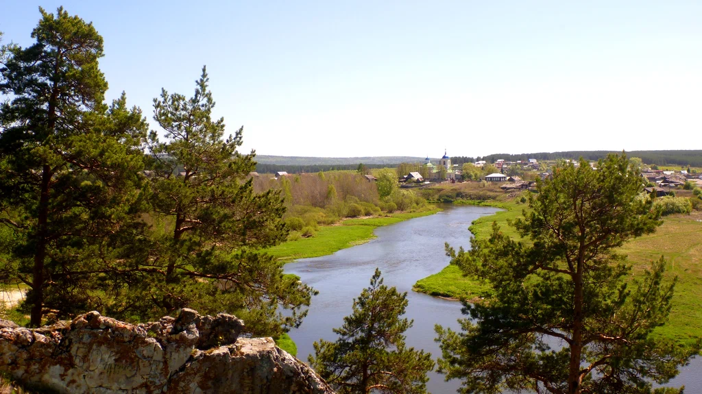 село Слобода - страт всесоюзного сплавного марщрута по Чусовой. Мы не отходим от традиции, но пройдем всю реку, фактически до впадения в Каму.