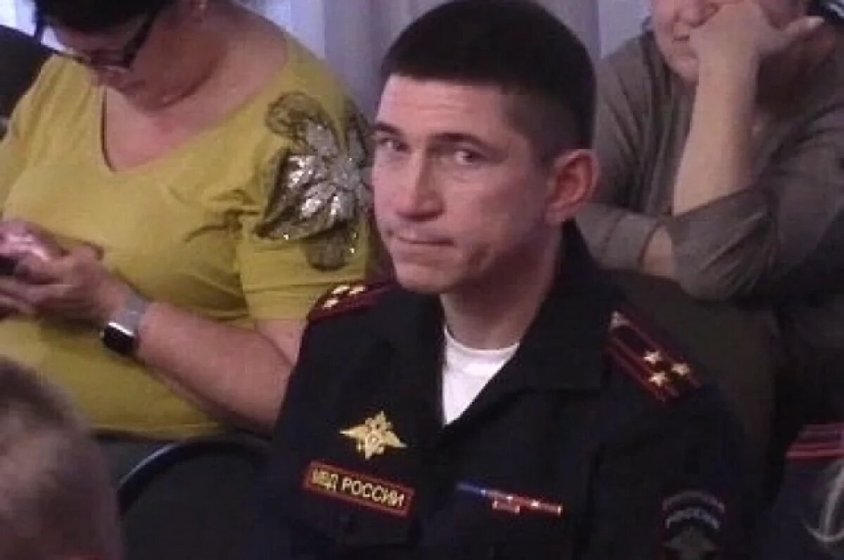    Ни бельмеса.