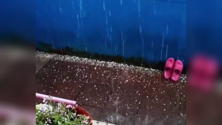    Град уже под Оренбургом. Городище бьёт с неба «перепелиными яйцами» Белов Михаил Александрович