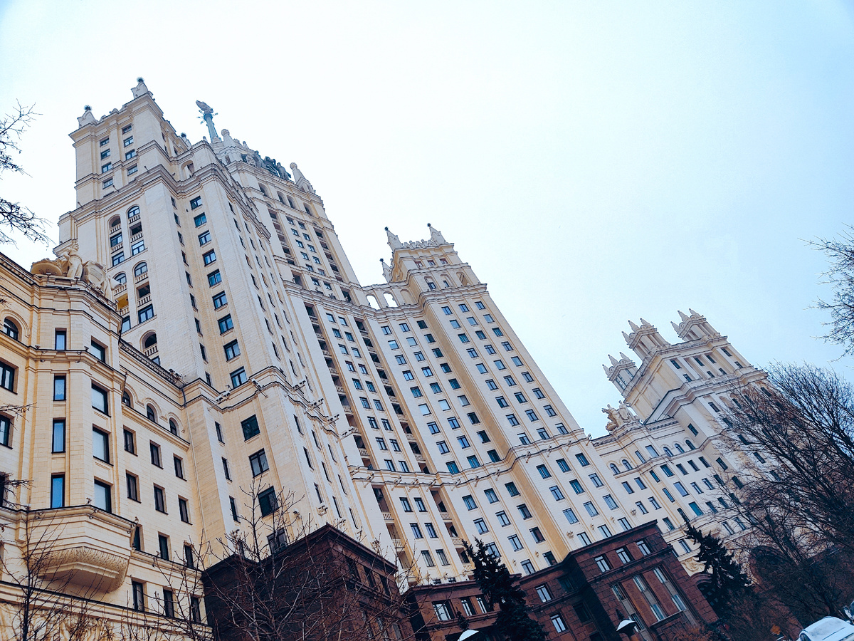 Все фото автора статьи. Высотка на Котельнической набережной