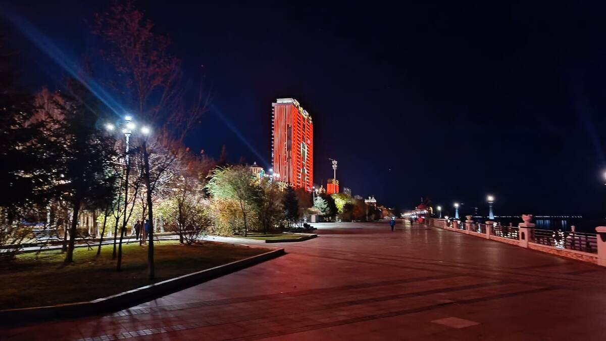 Набережная реки Амур, Китай, г. Хэйхэ