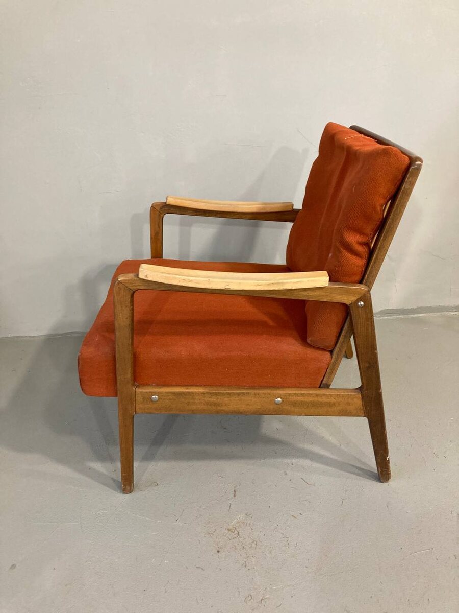 Таким было кресло до реставрации