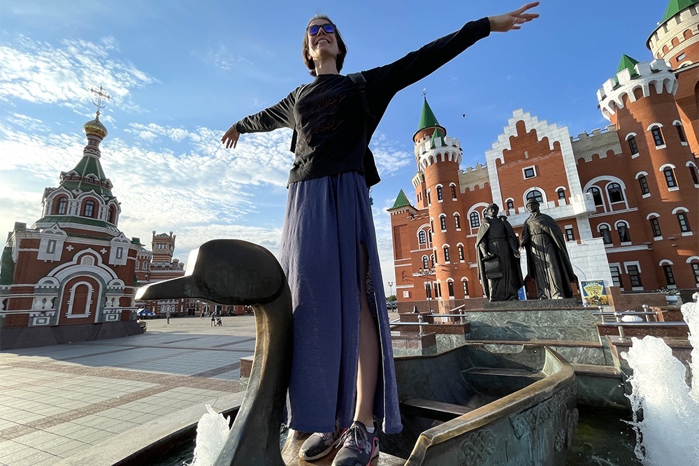    Памятник-фонтан Петру и Февронии особенно привлекает туристов в Йошкар-Оле - столице Республики Марий Эл. Он уникален и красив. / Сергей Михеев