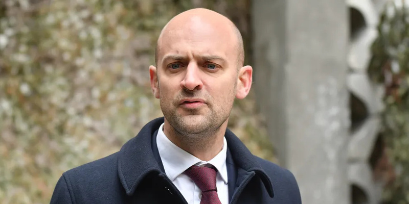    Франция хочет «перекрыть кран» России и «взять её за горло»