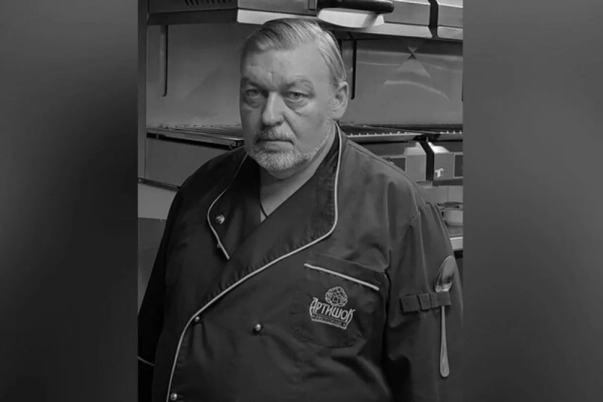    История бренда «У Палыча» началась в 1991 году, когда Сульдин открыл небольшое кафе в самарском Доме культуры «Современник».