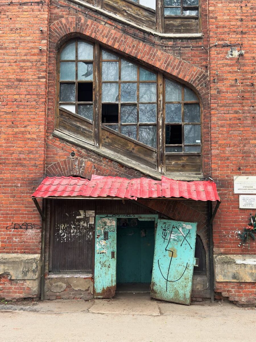 Казармы Берга в 2025