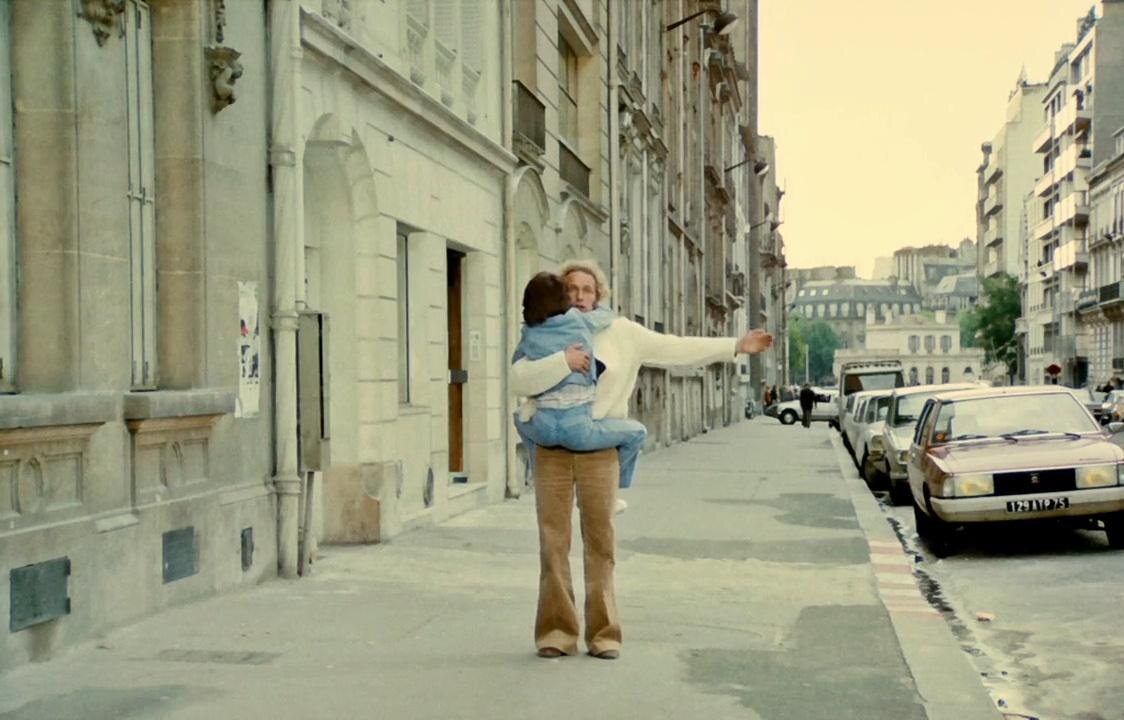 Кадр из фильма Франсиса Вебера "Игрушка" 1976 г.