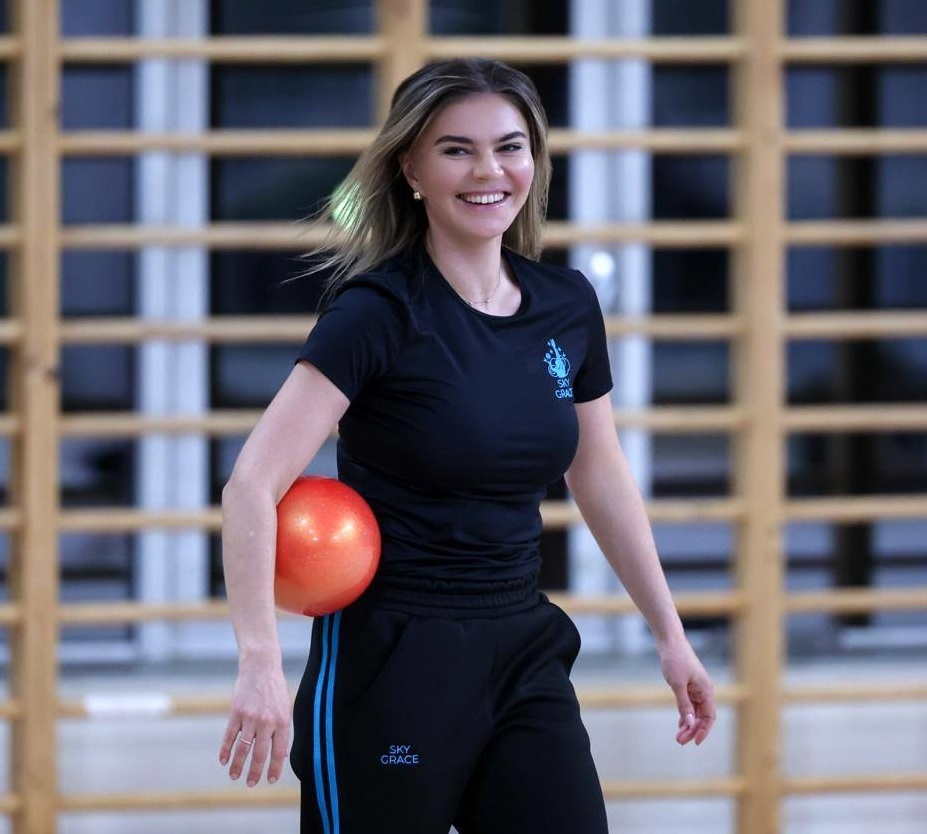 Алина Кабаева. Фото: Telegram-канал «Небесная грация»
