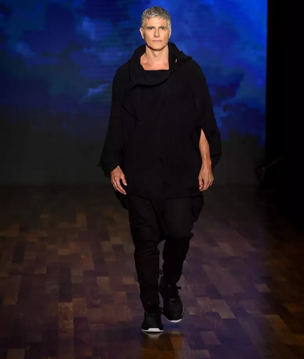 Это было прекрасно (надпись от Рейнальдо под фото). Размещено фото в апреле этого года.