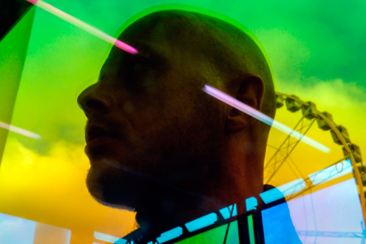 Человек порабощён, думая, что ему удобно жить в условиях свободы