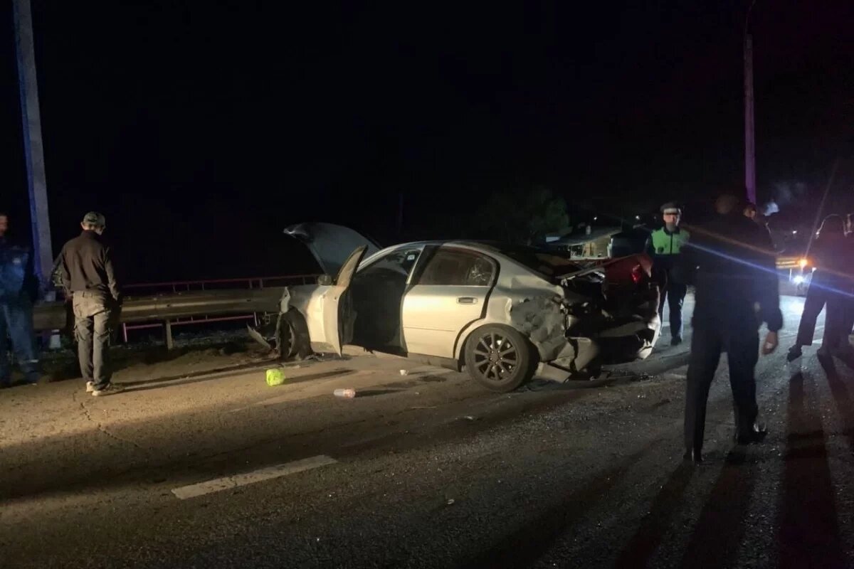    В Хабаровском крае 17-летний водитель Nissan без прав устроил жёсткое ДТП