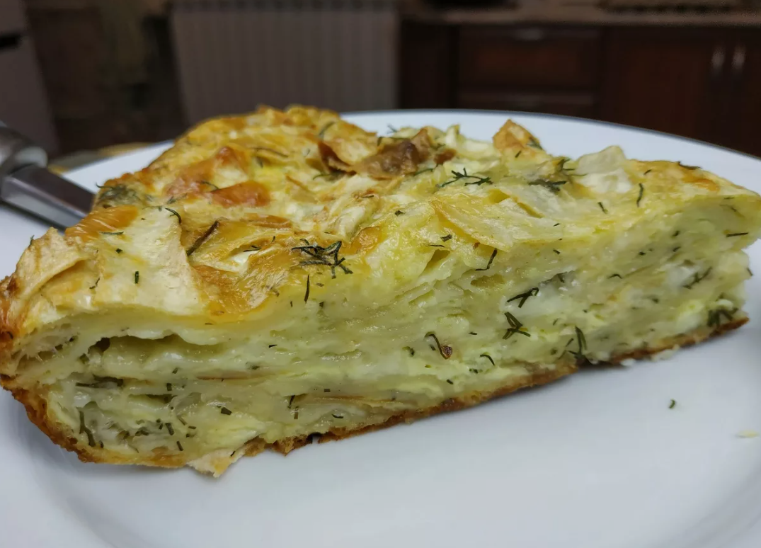 Пирог из лаваша. Источник фото topvkusniashki.ru