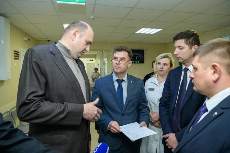    Какие проблемы «нащупал» Евгений Солнцев в Кваркенском и Адамовском районах Белов Михаил Александрович