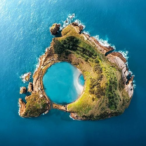 Очень красивый Азорский архипелаг