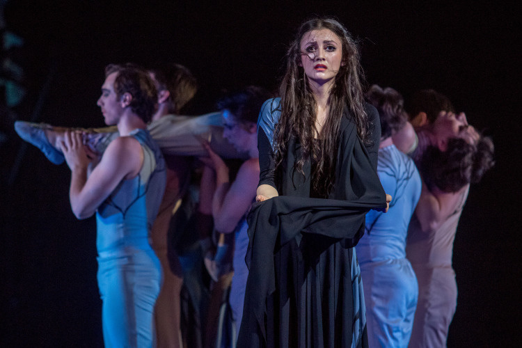    «У меня такой характер с детства — всегда интересно пробовать новое. Никто даже не понял, почему вдруг я решила повернуть свою жизнь на 180 градусов».   
Фото: «БИЗНЕС Online»