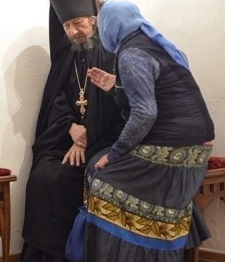ДУШОЙ СТАЛИ МЁРТВЫЕ
