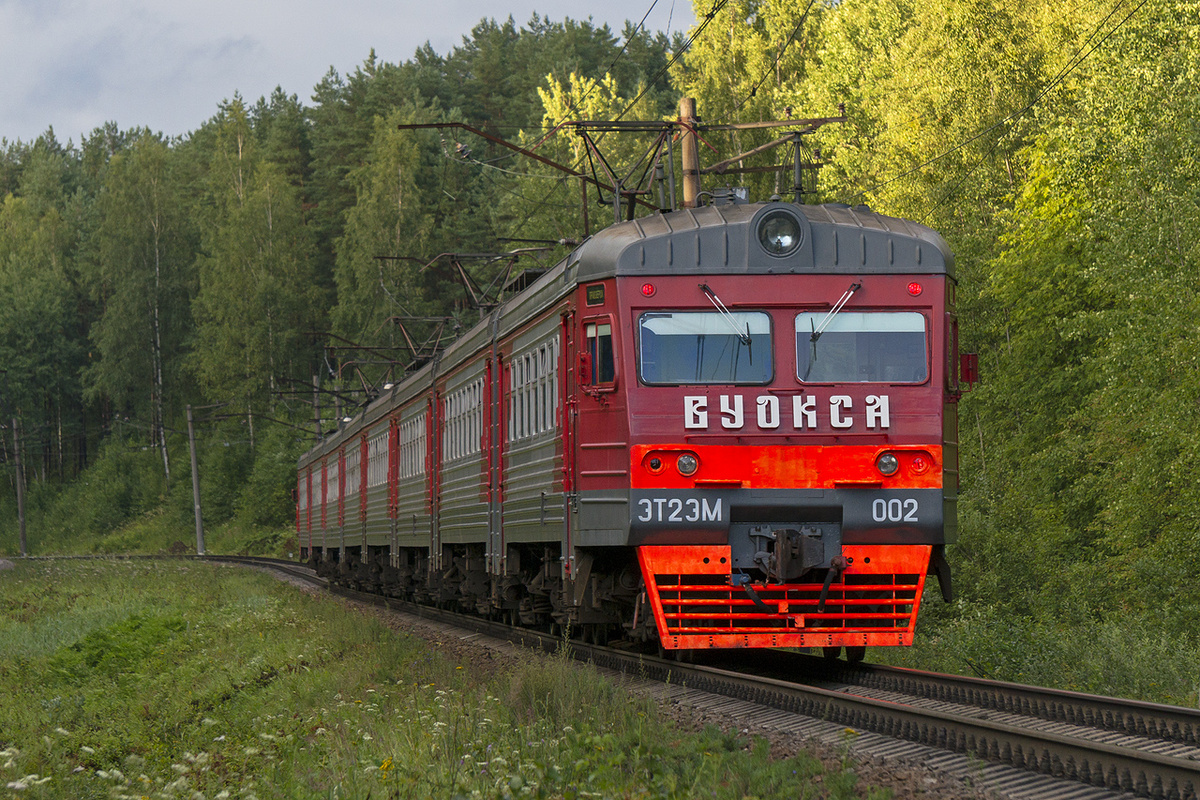 ЭТ2ЭМ-002 "Вуокса". Также есть "Ладога" и "Карелия". Фото с сайта RailGallary.ru