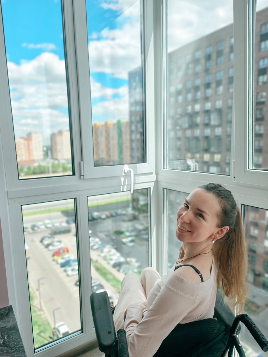 На балконе у друзей