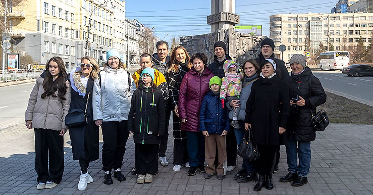 Маршрут пешей прогулки организован семьёй Игнатовых из Новосибирска при поддержке правительства Новосибирской области. 