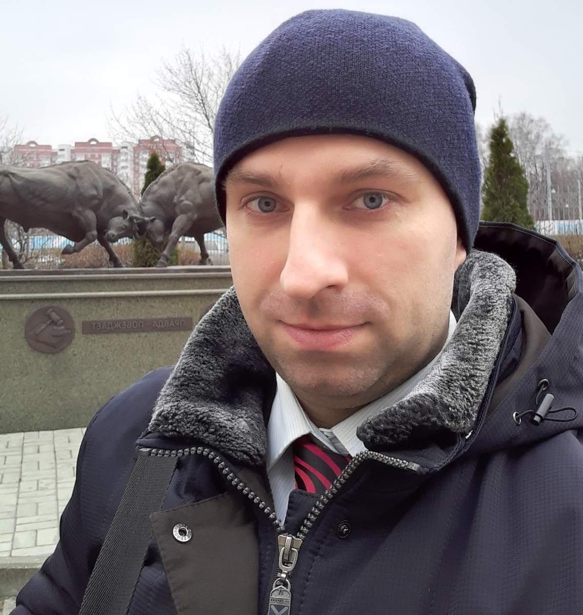 фото автора, сделанное самим автором после заседания в Мосгорсуде