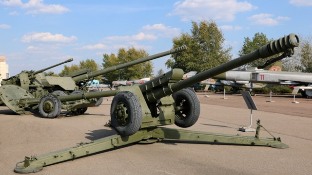 Рождение Д-30. Легендарная 122-мм гаубица Д-30 (2А18)