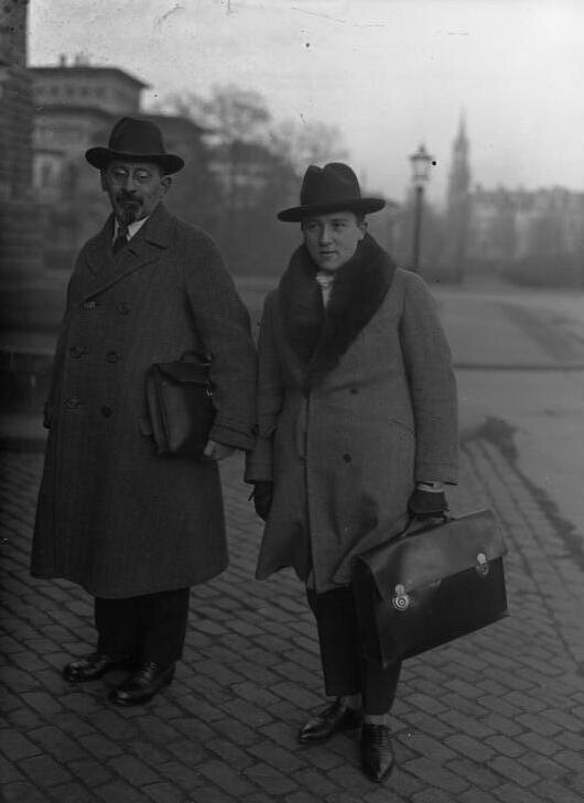 К. Розенфельд (справа), 1930 год. фото из ria.ru