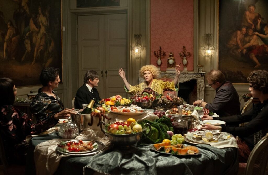    Источник фото: film.ru Источник фото: Театр To Go