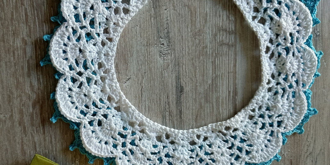 Вязанный воротничок крючком: идеи на все случаи жизни