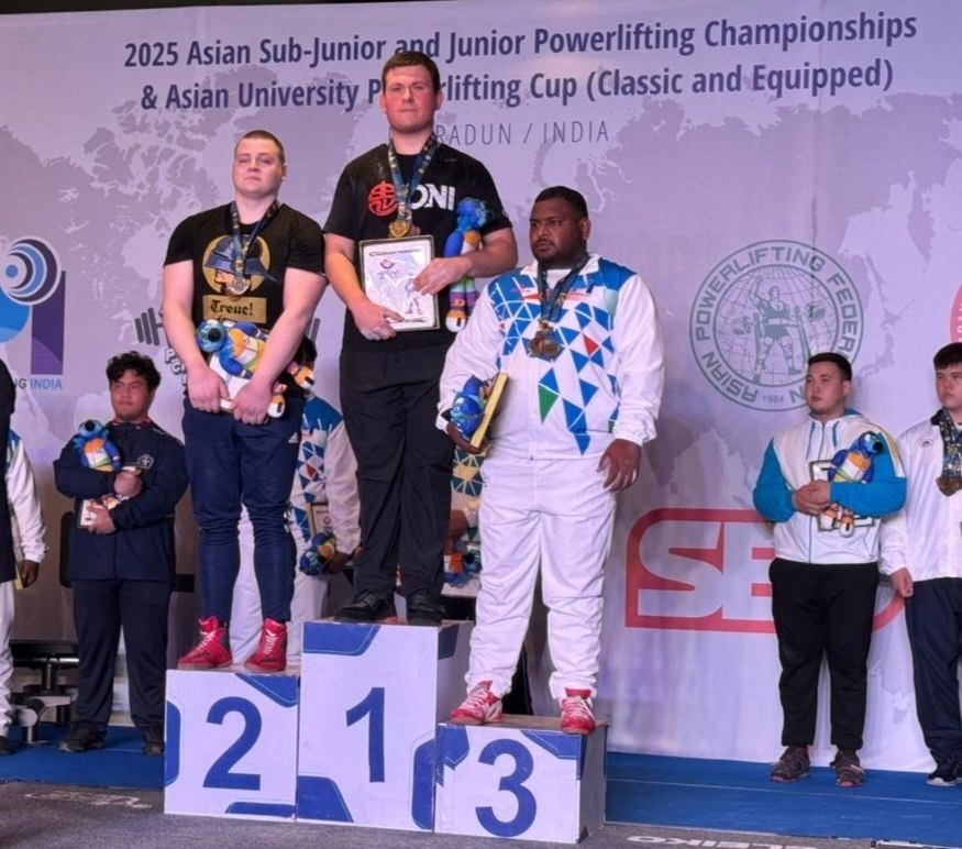    Спортсмен из Оренбурга выиграл золото на первенстве Азии по пауэрлифтингу