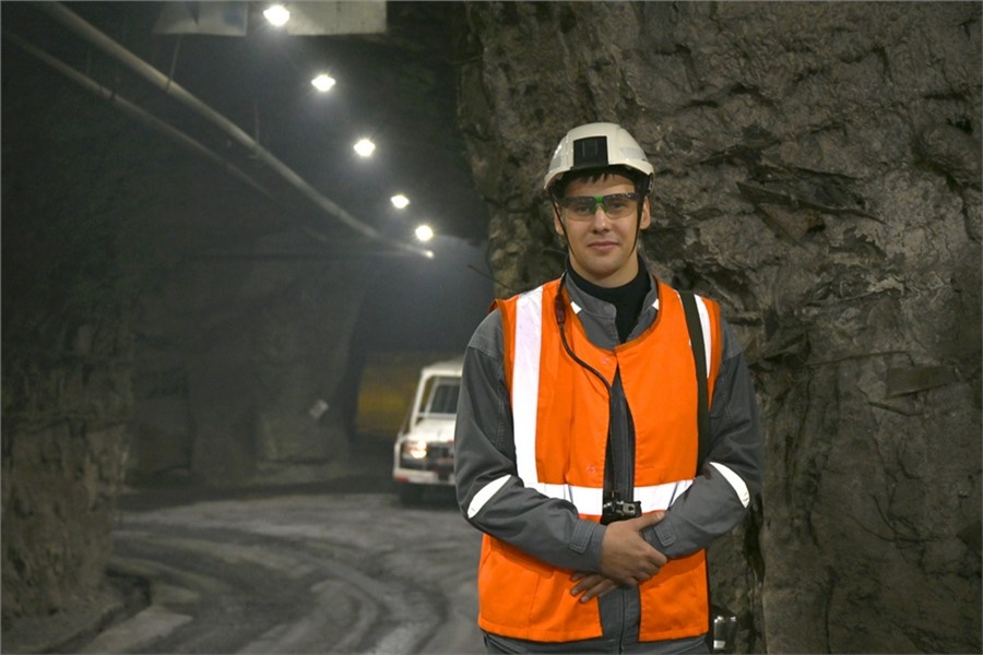 Начальник подземного участка горнопроходческих работ Святослав Петин