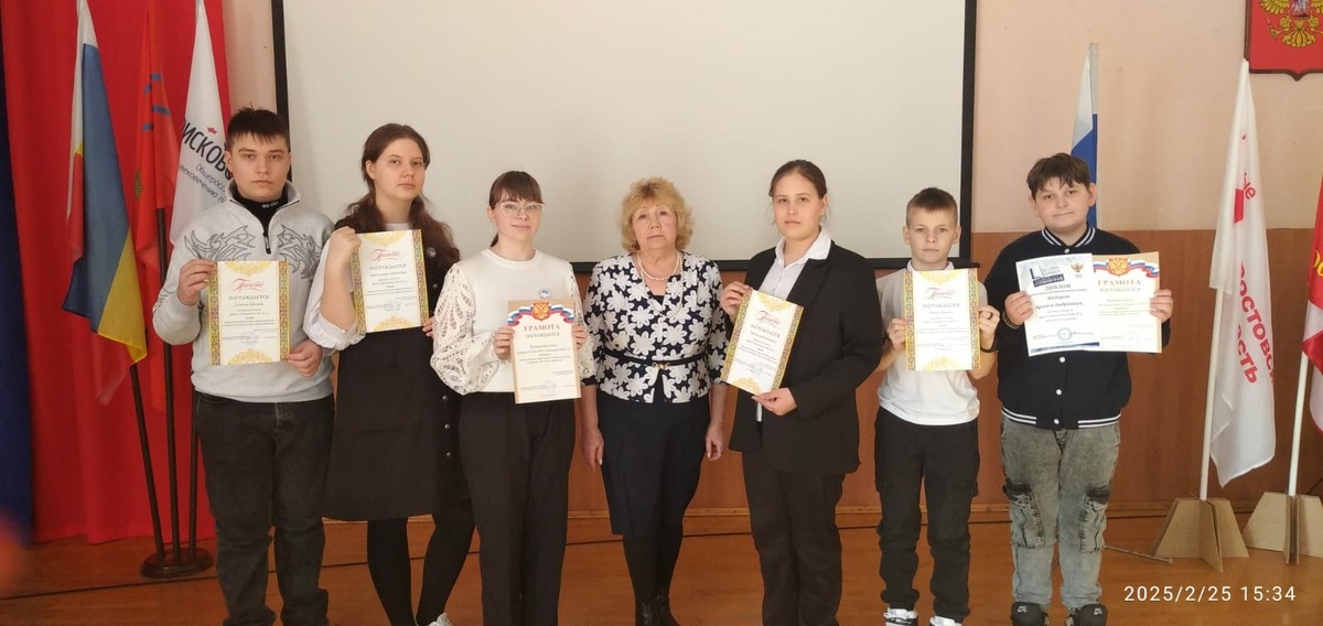 Обливские школьники - победители и призеры муниципального этапа Всероссийского конкурса "Без срока давности" с наставником Г.Н.Усачевой