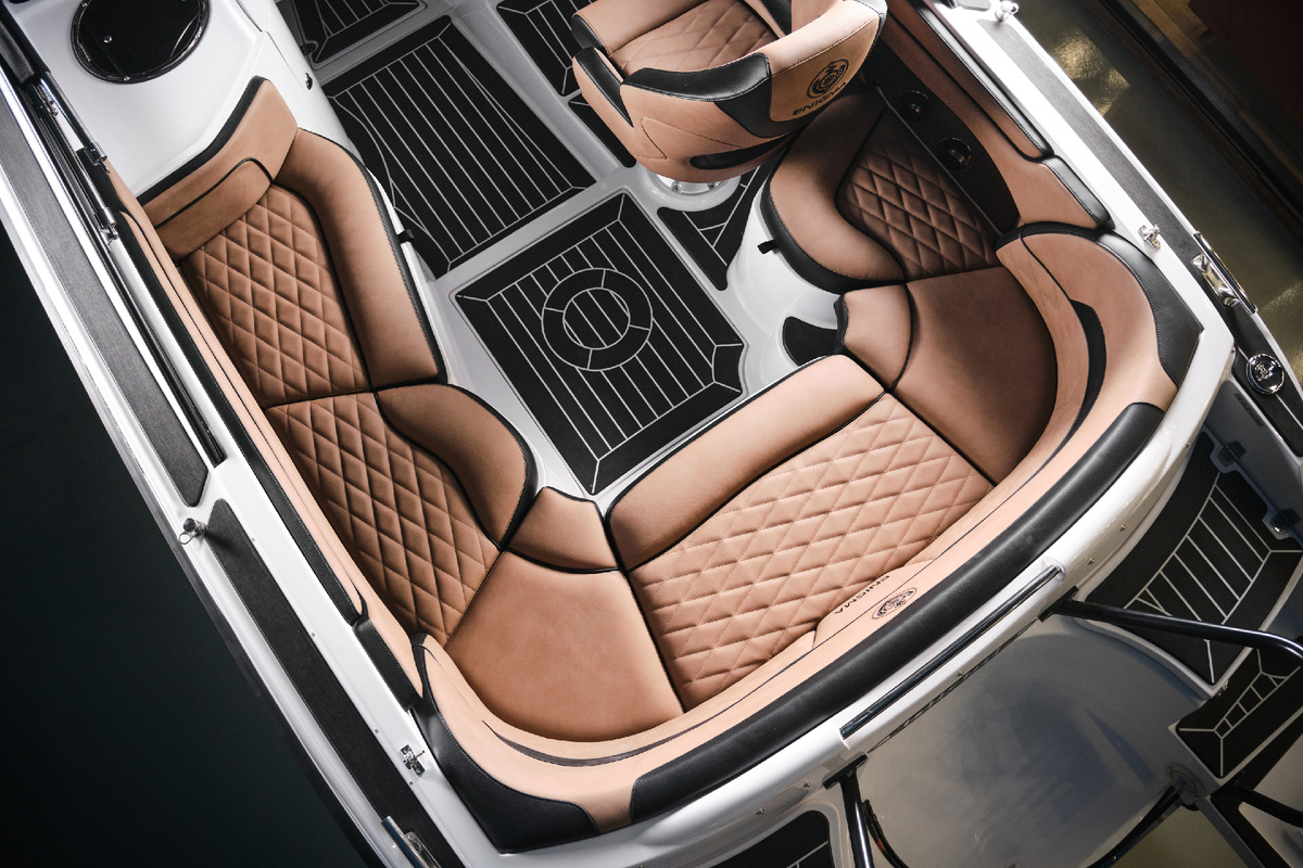 Сочетание цветов интерьера (листай фото)