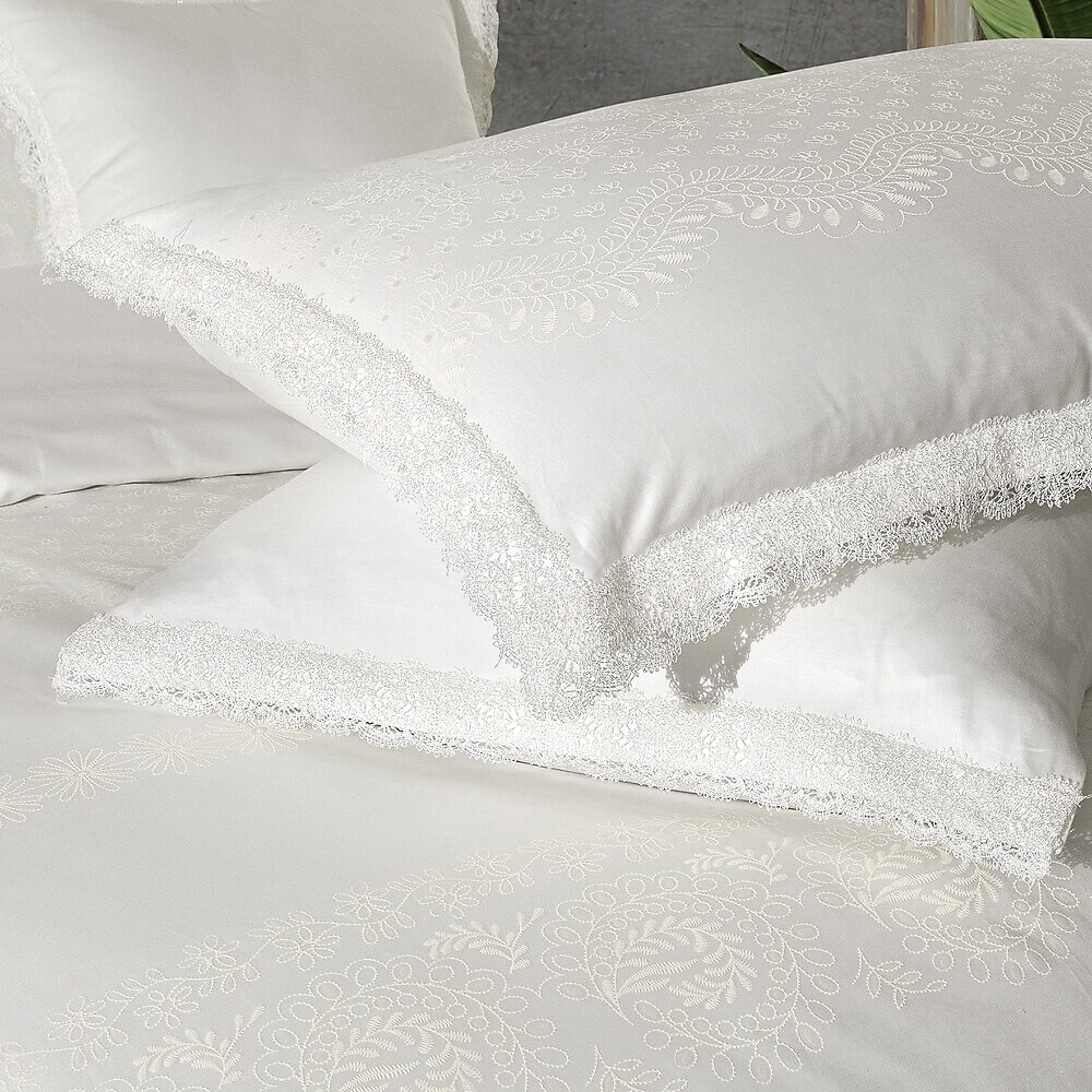 Постельное белье «Perry». Вышитые ромашки - моя любовь в этом комплекте))