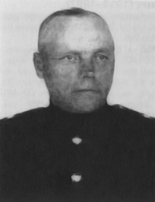 Яков Афанасьевич Едунов (30 октября 1896, Суромна, Владимирская губерния — 1985, Москва) — советский деятель спецслужб, генерал-лейтенант госбезопасности; Начальник УКР Смерш — Северо-Западного фронта, 2-го Белорусского фронта и СГВ (1941—1946), начальник Третьего Главного управления МГБ СССР и член Коллегии МГБ СССР (1951—1952)
