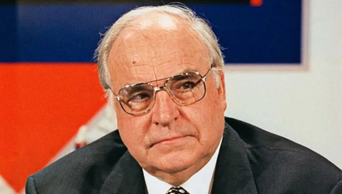 Гельмут Коль