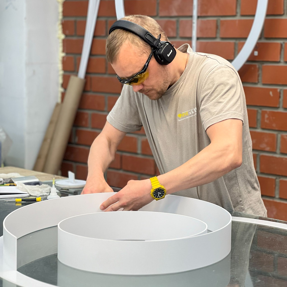 Сборка корпуса светильника RVE 