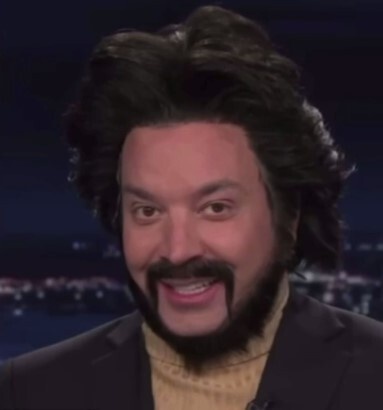    Телеведущий в образе Филиппа Киркорова   
Скриншот из шоу The Tonight Show Starring Jimmy Fallon