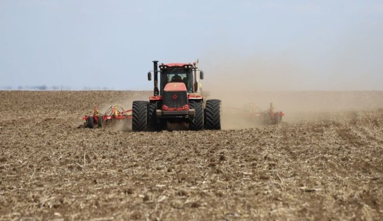    Первый миллион га яровых 2025 у Оренбуржья